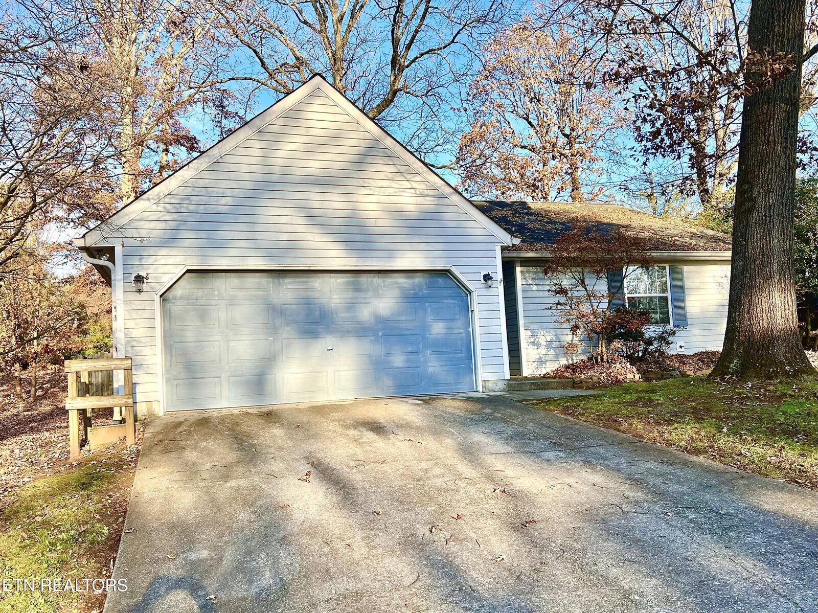 Property Photo: 616 Tarpley St TN 37804