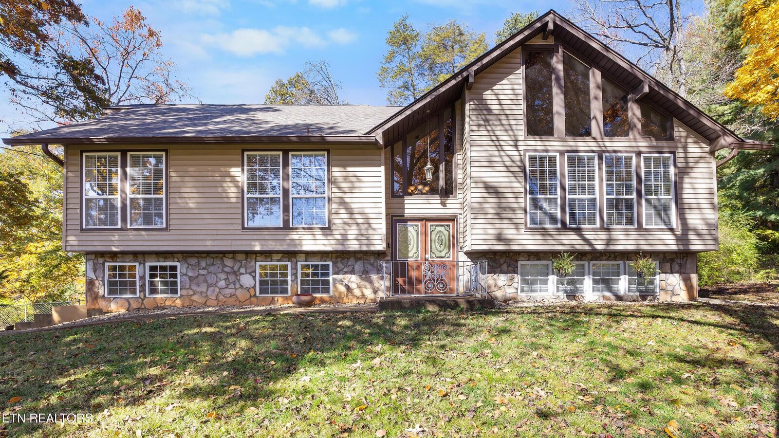 Property Photo: 9003 Lima Lane TN 37923