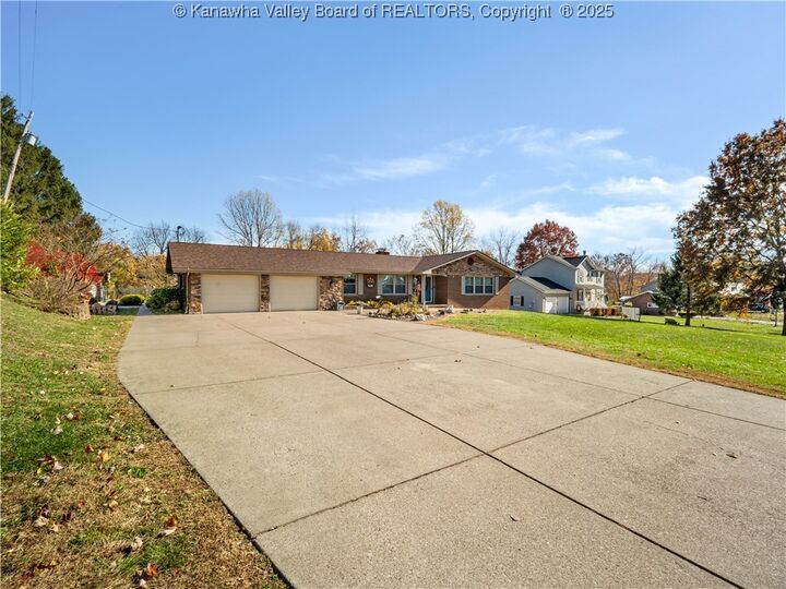 Property Photo: 127 Litton Heights WV 25560