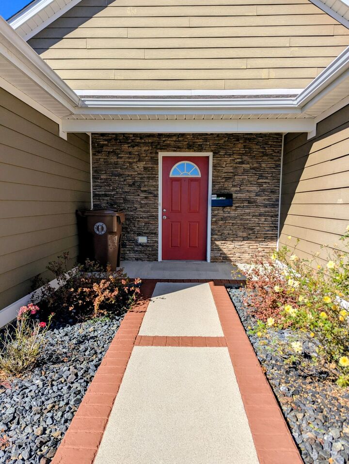 Property Photo: 67 Leaflet Avenue KY 42503