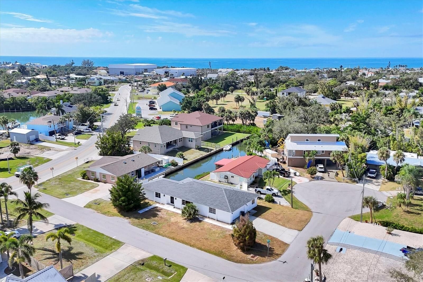 Property Photo: 103 Eddy Drive FL 34275