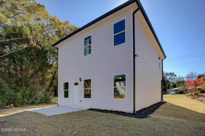 Property Photo:  523 E Chappell Street  GA 30223 