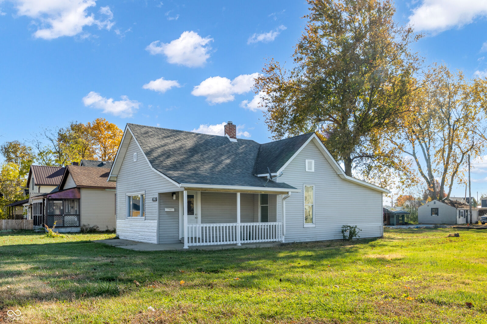 Property Photo: 215 E Main Street IN 46158