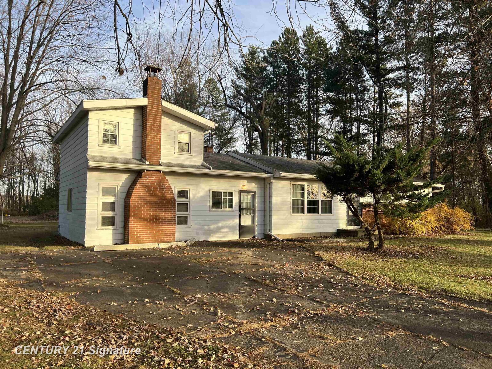 Property Photo: 11382 N Belsay Road MI 48420-9756