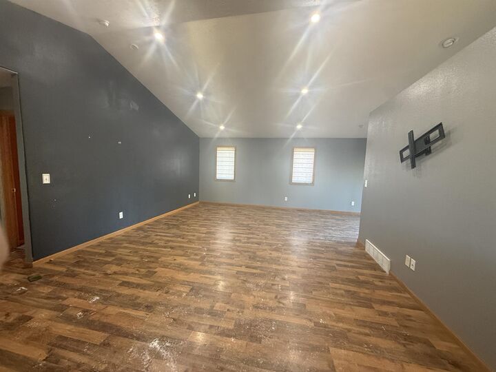 Property Photo: 19 Robert St ND 58722