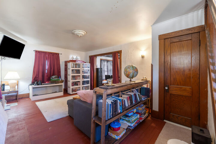 Property Photo:  1224 Williams Street  MI 49203 