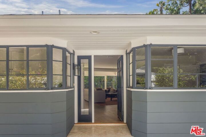 Property Photo:  11349 Canton Drive  CA 91604 