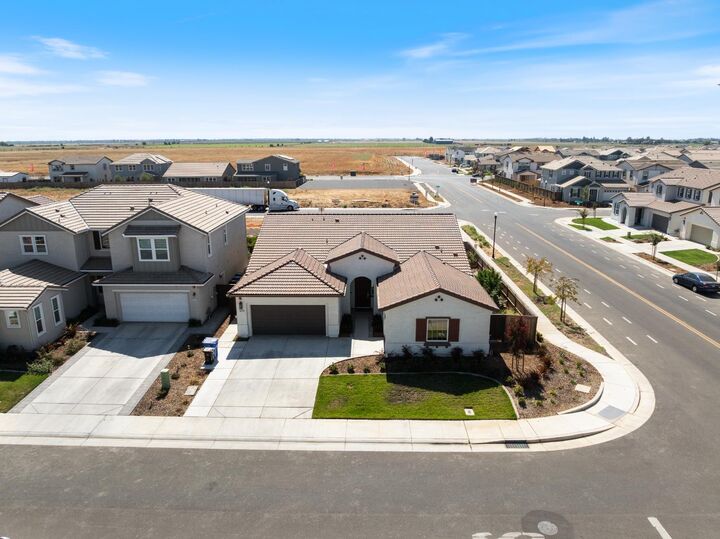 Property Photo:  8420 Haley Circle  CA 95757 