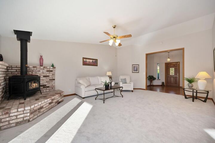 Property Photo: 1341 Golf Way CA 95667