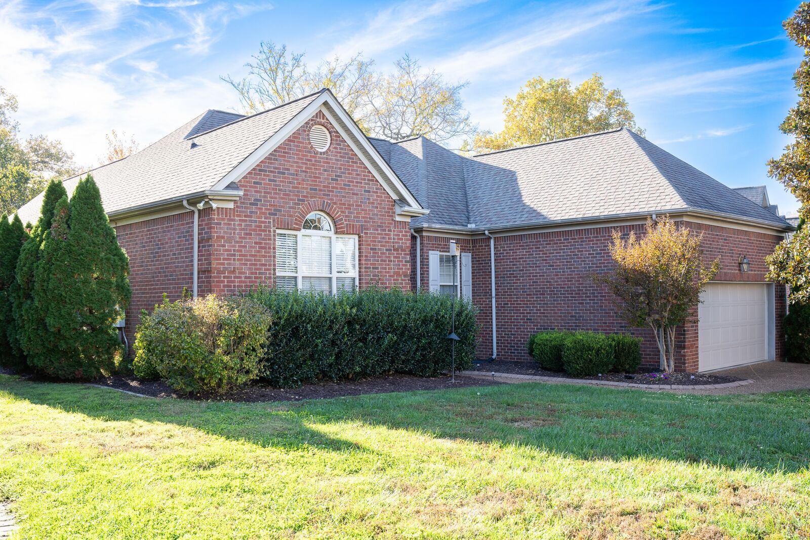 Property Photo: 5417 Brownstone Dr TN 37027