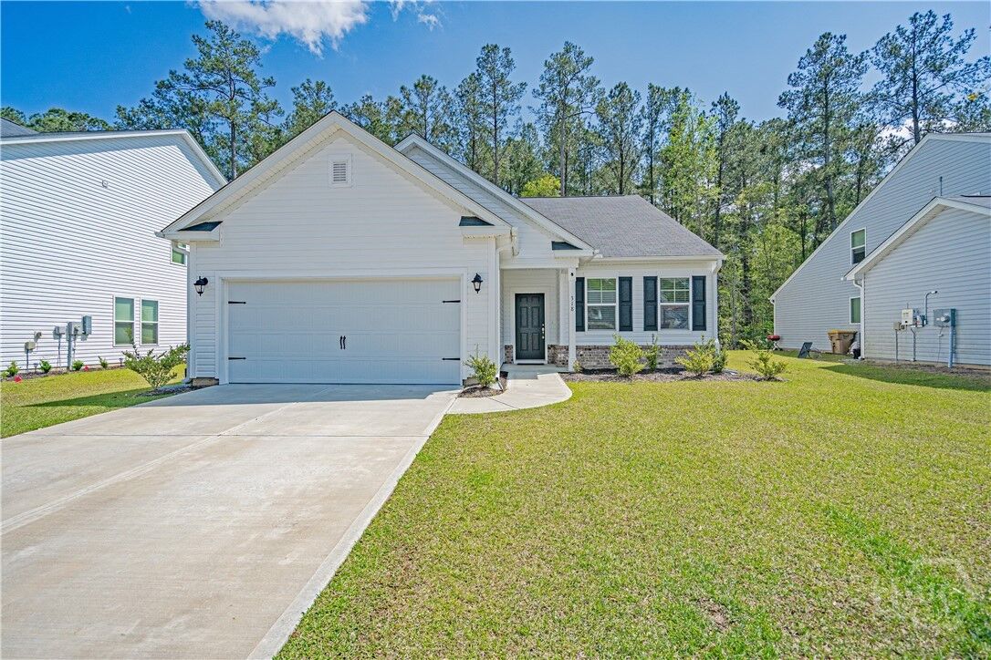 Property Photo:  318 Serengeti Boulevard  GA 31322 