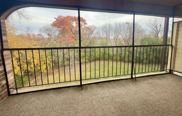 Property Photo: 10441 Greenbrier Road 303 MN 55305