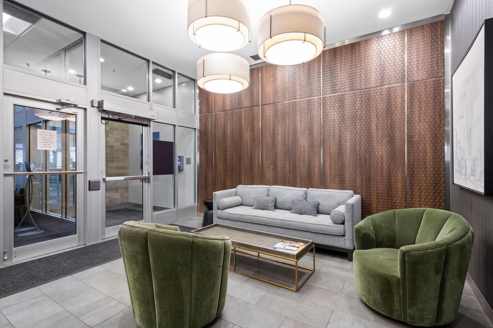 Property Photo: 433 S 7th Street 1527 MN 55415