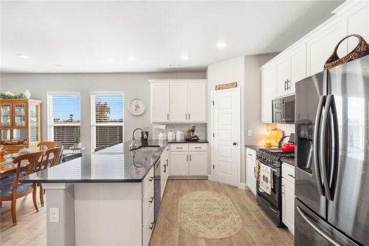 Property Photo:  102 Manfield Avenue  AR 72751 