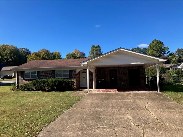 2 Cresthaven Avenue  Harrison AR 72601 photo