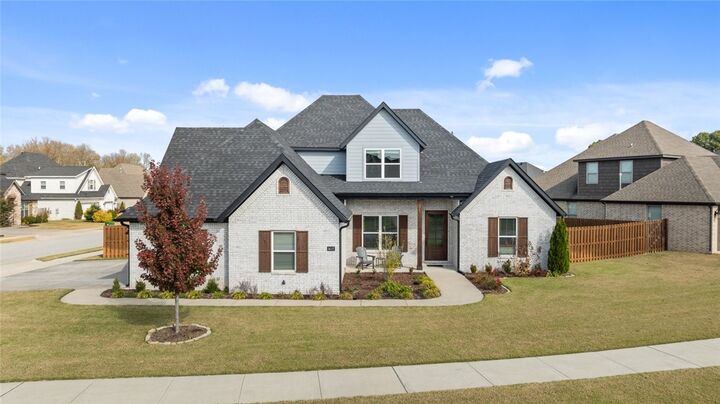 1611 Grace Place  Bentonville AR 72713 photo