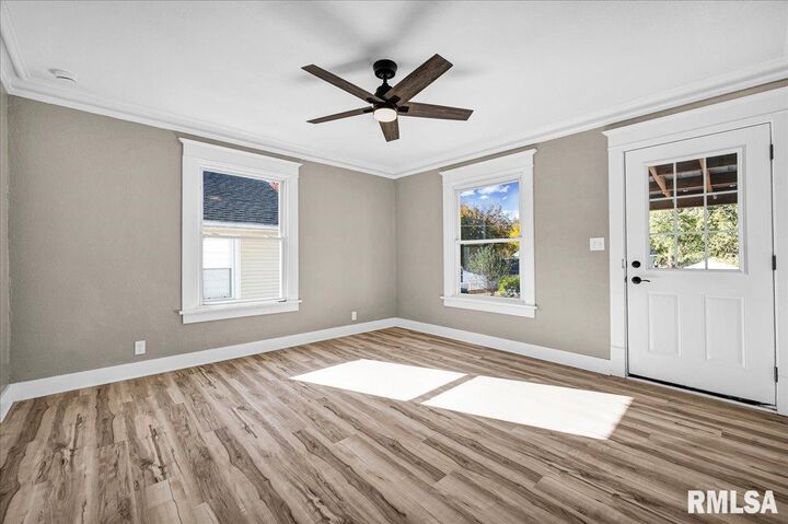 Property Photo: 320 Christopher Street IL 61554