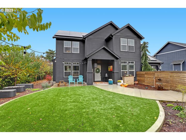 Property Photo: 15885 SE Harold Ave OR 97267