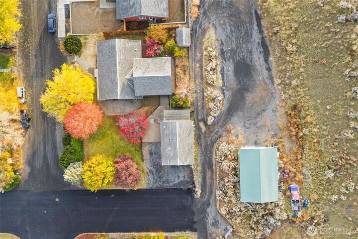 Property Photo: 1411 D Street SW WA 98823