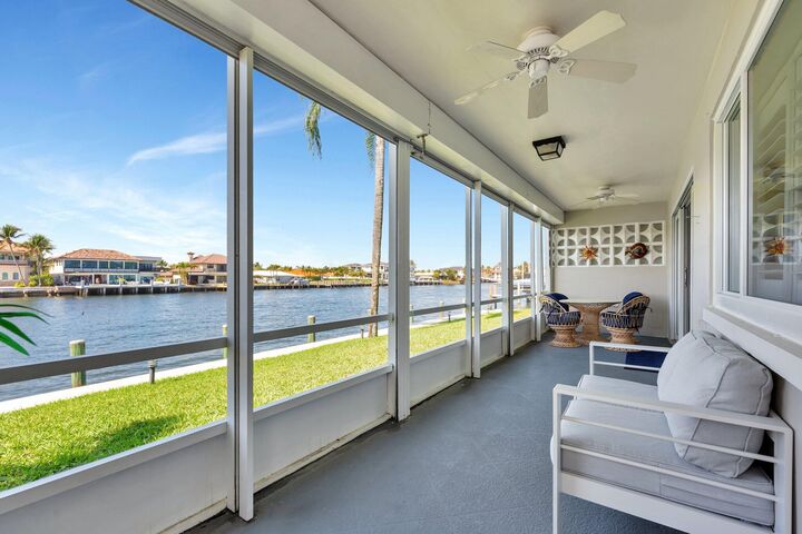 Property Photo: 1198 Hillsboro Mile 104 FL 33062