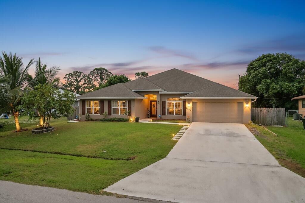 Property Photo: 1680 SW Burlington Street FL 34984