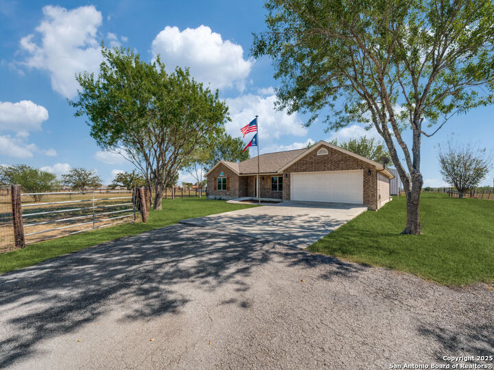 433 Klein  New Braunfels TX 78130 photo