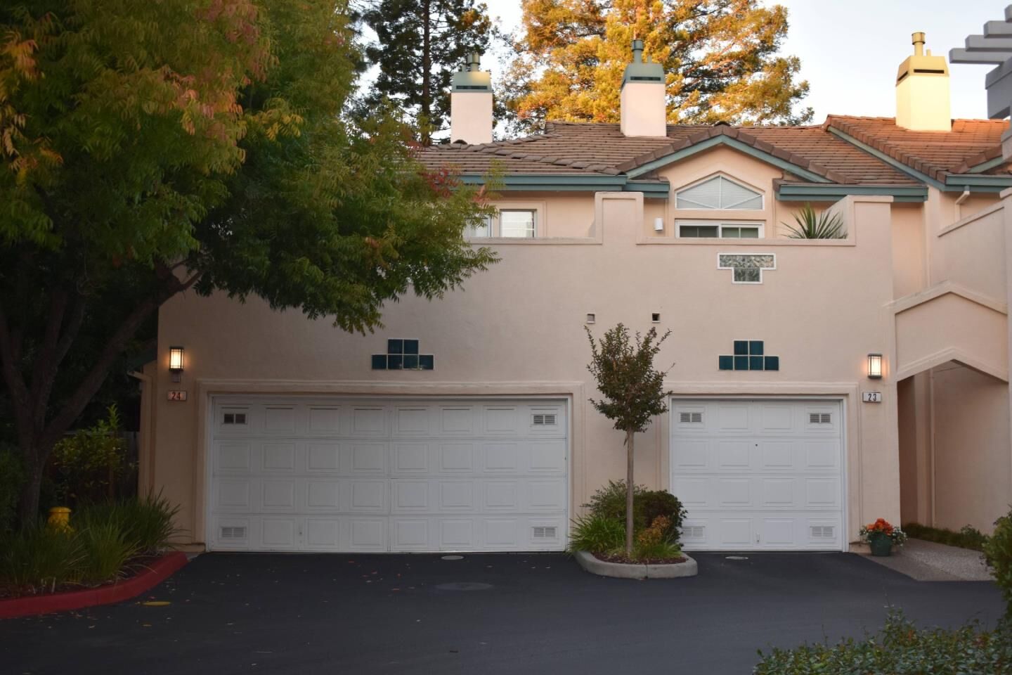 Property Photo: 4173 El Camino Real 24 CA 94306