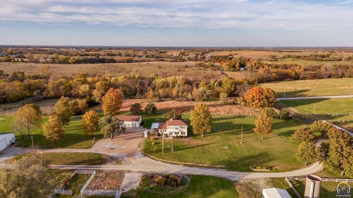 Property Photo: 7731 NE Indian Creek Rd KS 66617