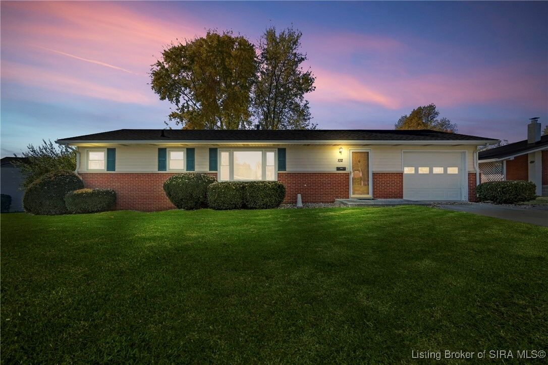 Property Photo: 102 Hungate Street IN 47167