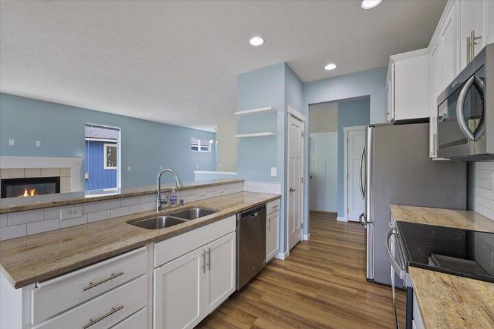 Property Photo: 2905 S Custer Ln WA 99223