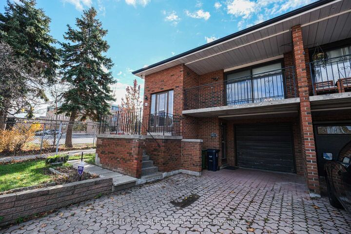 Property Photo:  80 Robbinstone Drive  ON M1B 2E6 