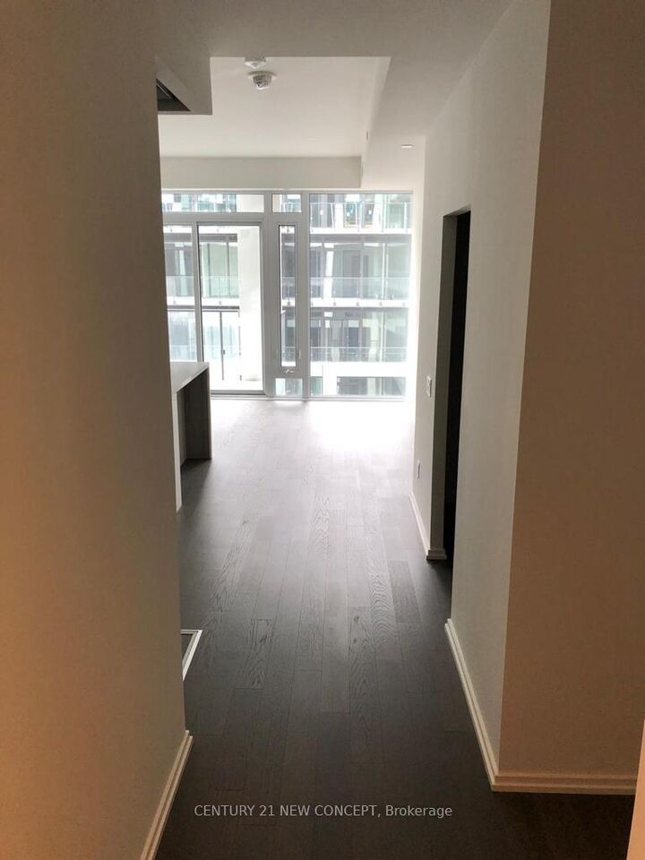 Photo de la propriété:  5 Soudan Avenue 1542  ON M4S 0B1 