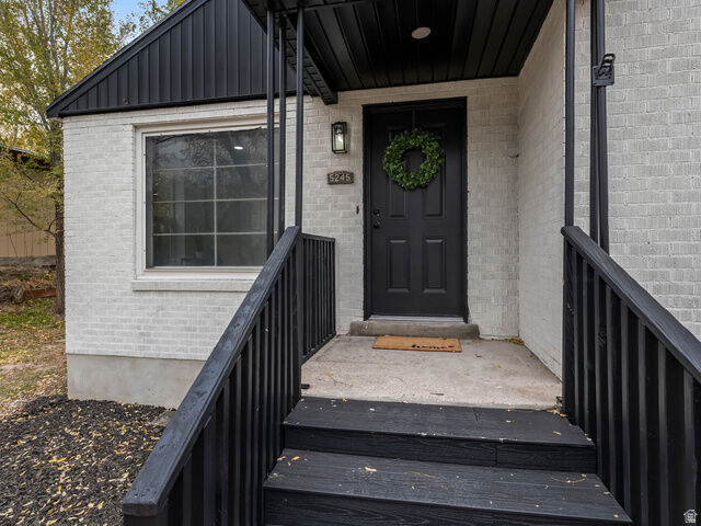 Property Photo: 5245 S 900 E UT 84117