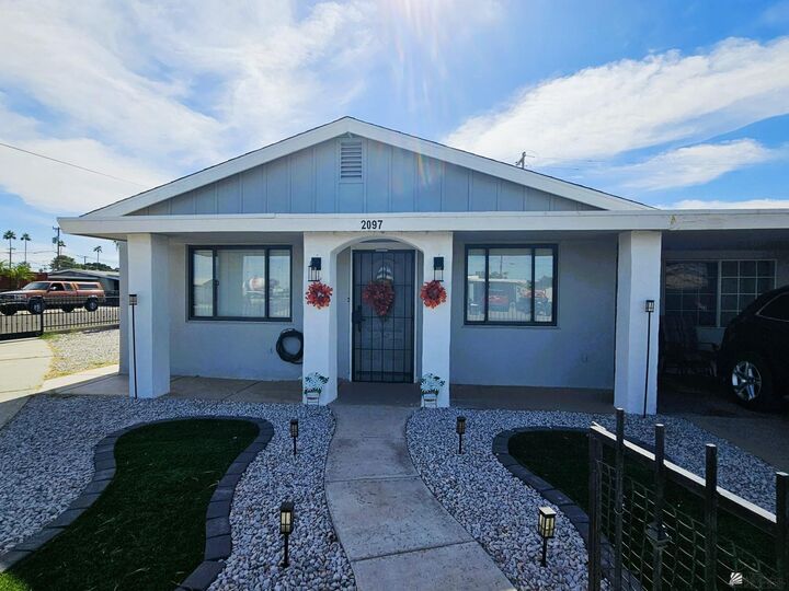 Property Photo:  2097 E La Mesa St  AZ 85365 