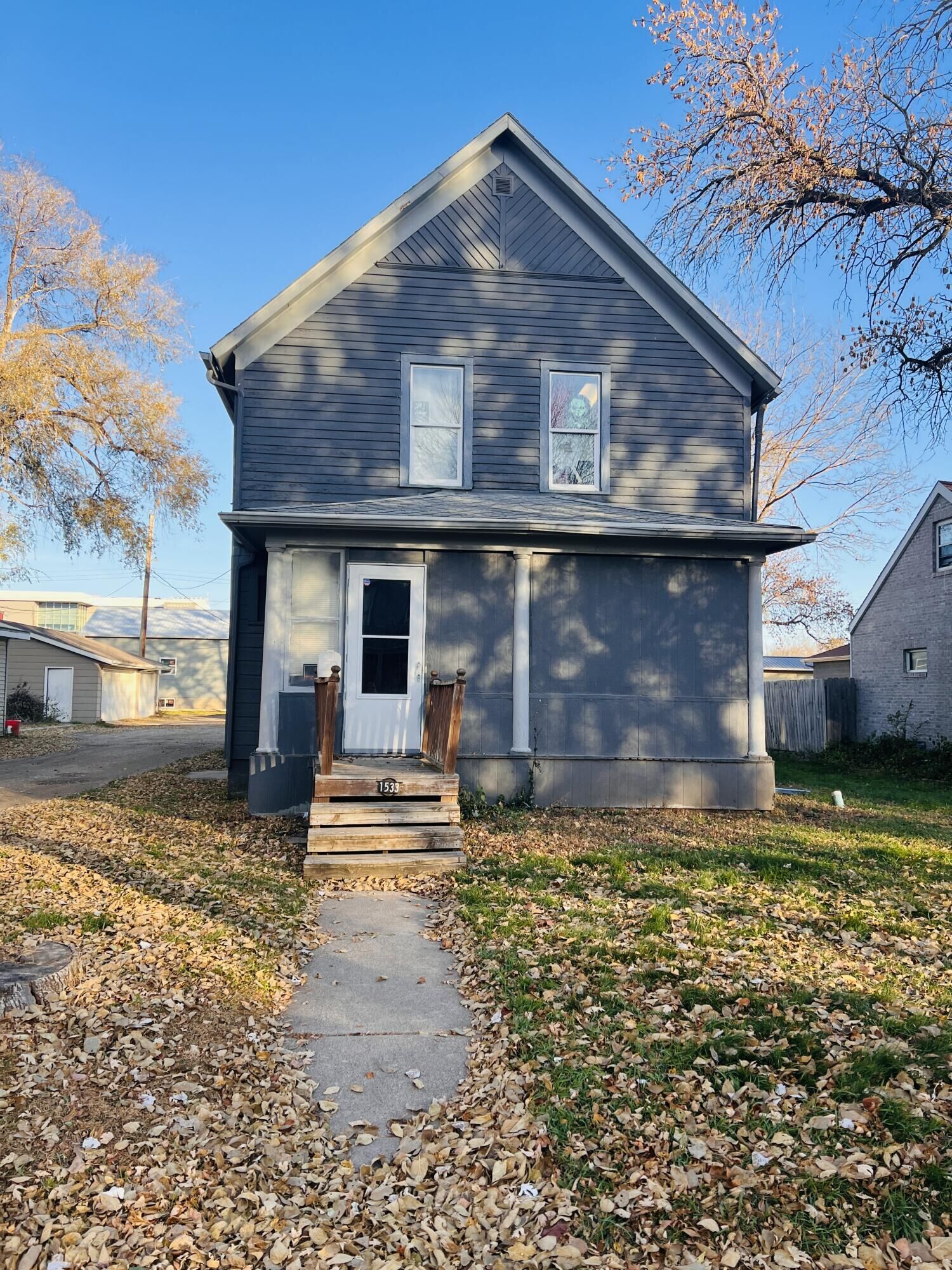 Property Photo:  1533 S Grant St  SD 57401 