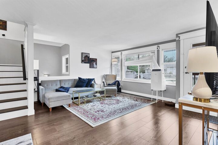 Photo de la propriété:  22751 Haney Bypass 17  BC V2X 2N2 