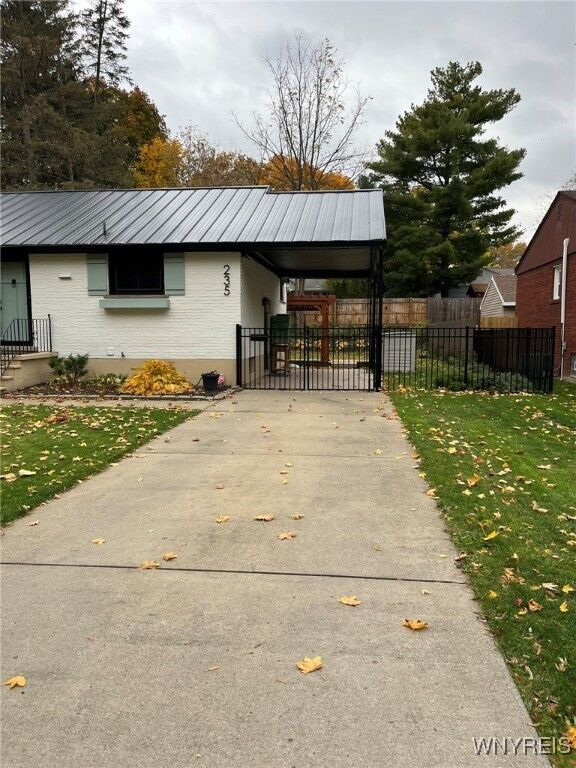 Property Photo:  235 S 3rd Street  NY 14092 