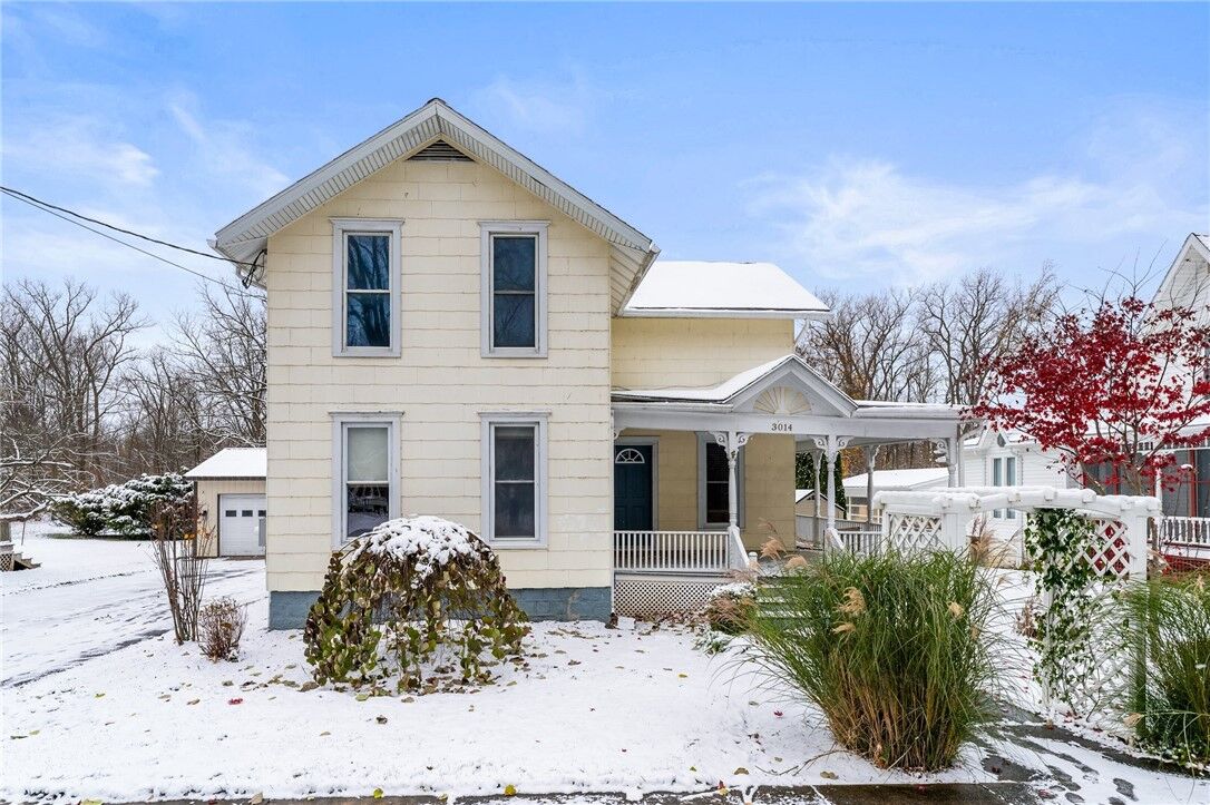 Property Photo:  3014 Seneca Castle Road  NY 14561 