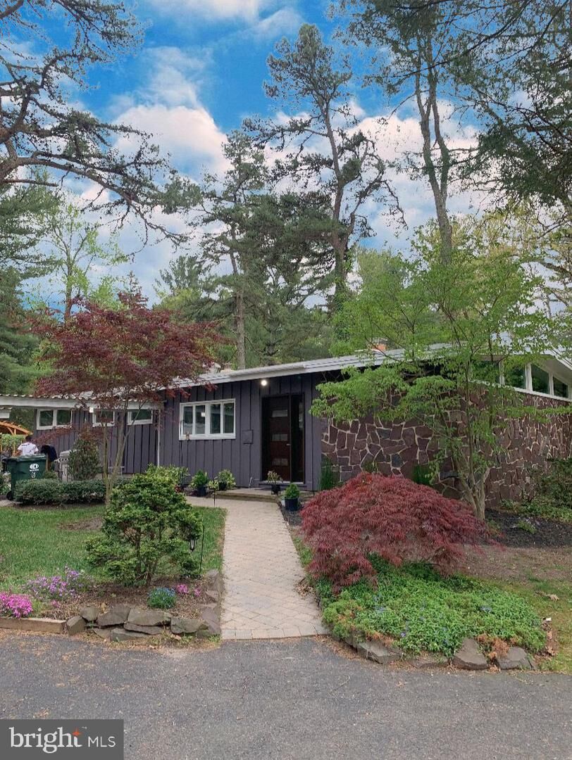 Property Photo:  6 Sturm Lane  NJ 08527 