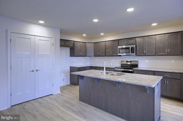 Property Photo: 7262 White Oak Boulevard PA 17112