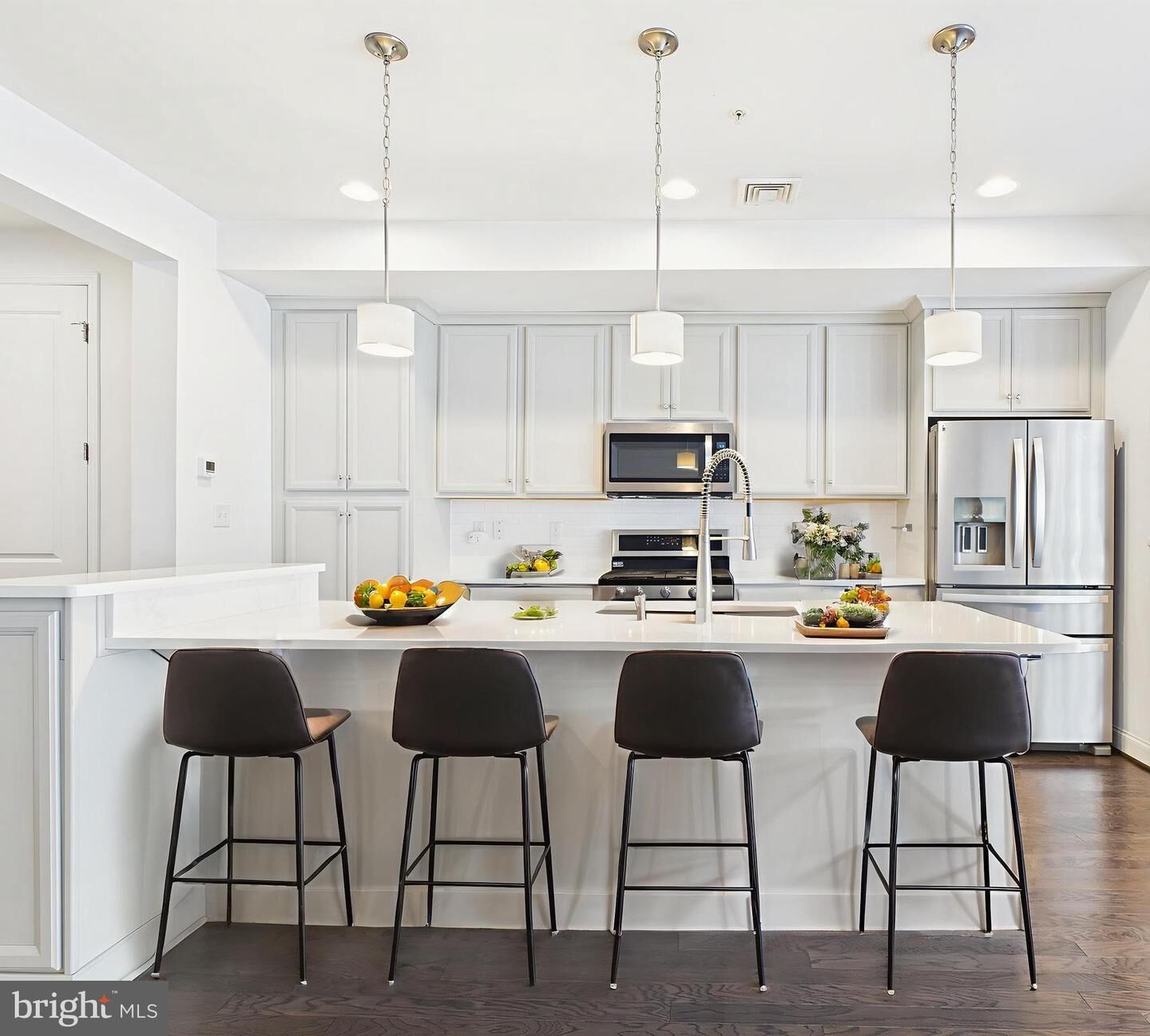 Property Photo:  418 Mayer Place  PA 17601 