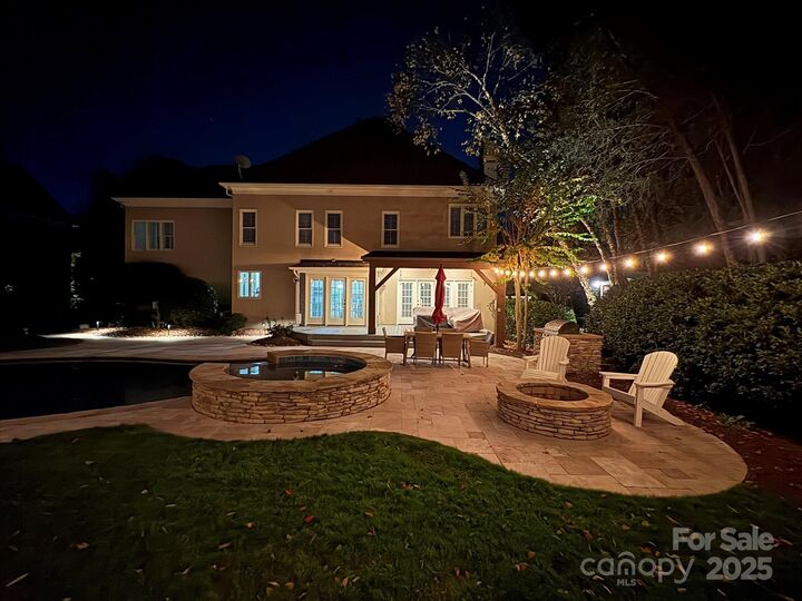 Property Photo: 1738 Bardstown Road NC 28226