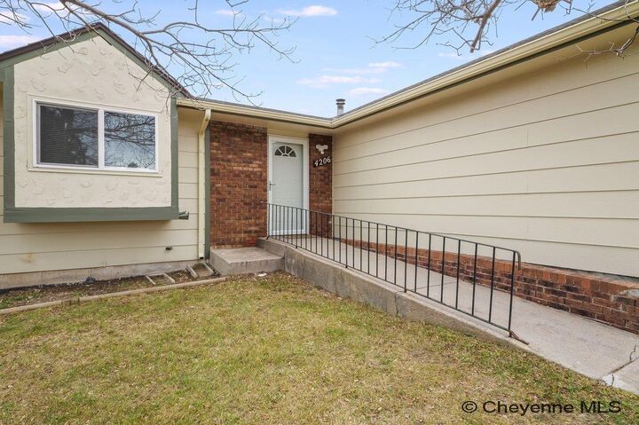 Property Photo:  4206 Woodcrest Ave  WY 82009 