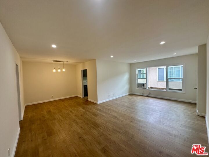 Property Photo: 1114 S Sherbourne Dr CA 90035