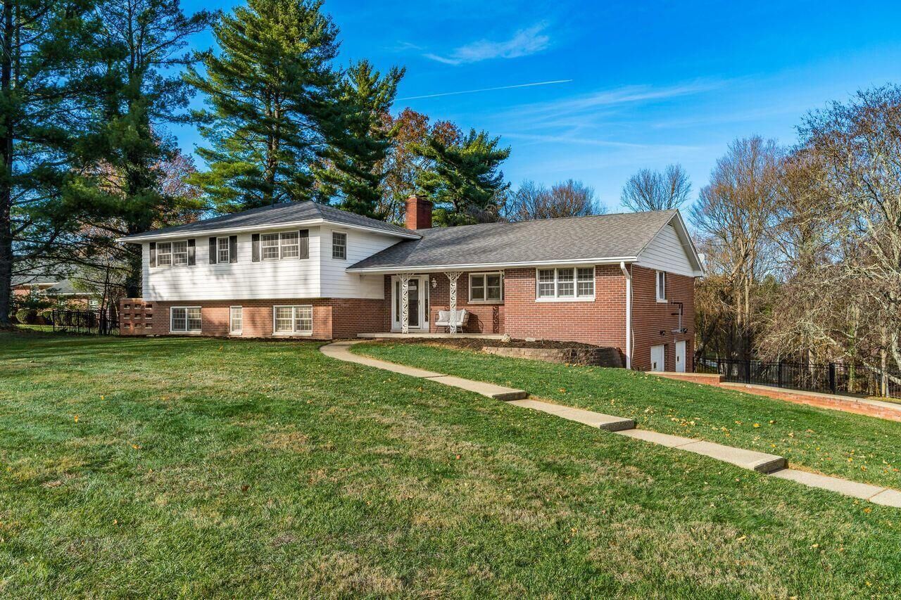 Property Photo: 1629 Marietta NE Road OH 43130