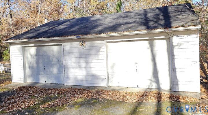 Property Photo:  6070 Richmond Tappahannock Highway  VA 23086 