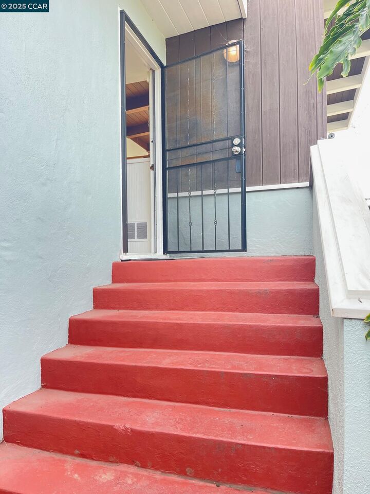 Property Photo: 3530 Clinton Ave CA 94805