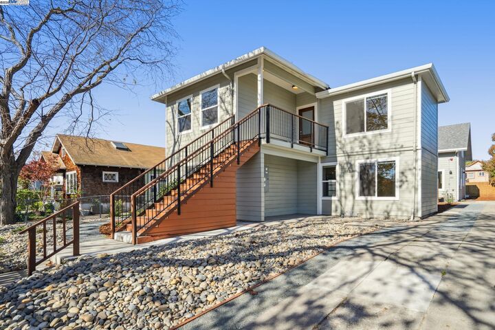 882 61st St  Oakland CA 94608 photo