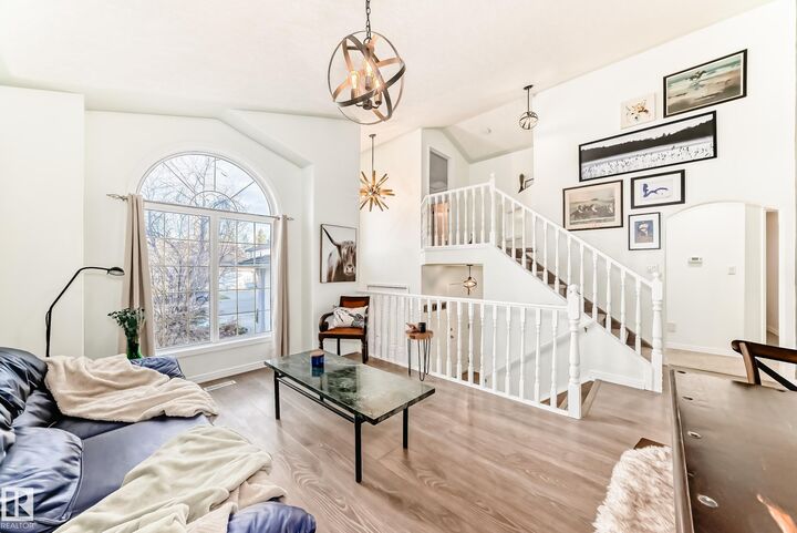 Property Photo:  1619 Welbourn Cove NW  AB T6M 2M3 