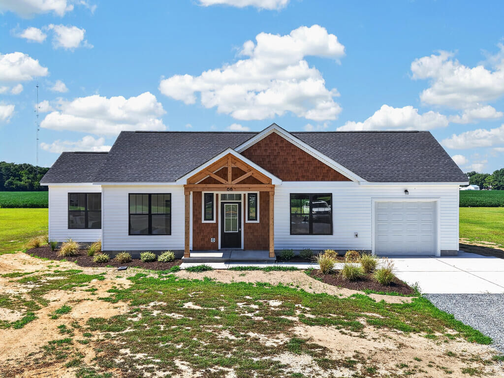 Property Photo:  66 Hill St  VA 23417 